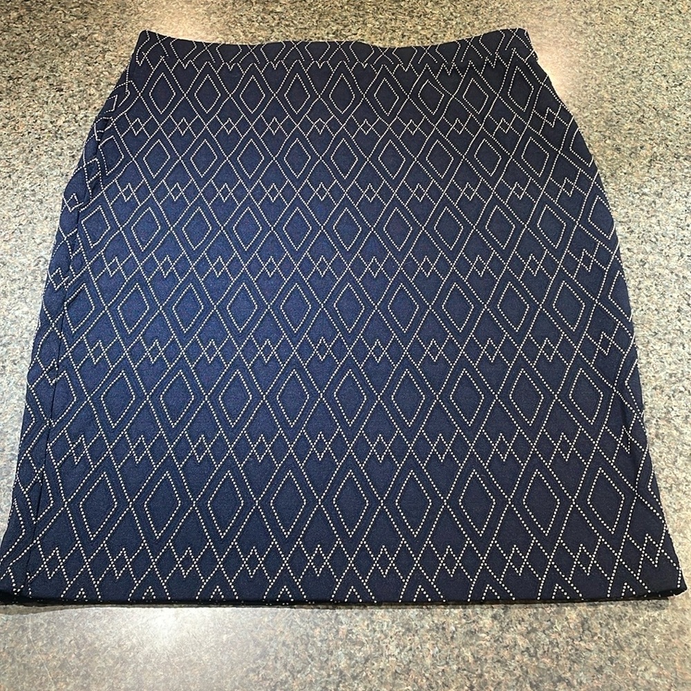 Leota size large blue and white stretch straight pencil skirt with elastic waist